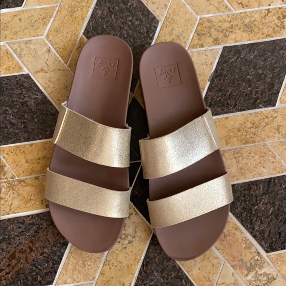 Reef sandals